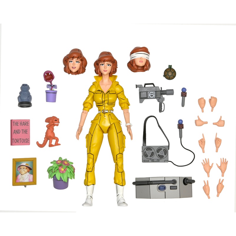PRE-ORDER NECA - 7-inch Action Figure - TMNT Cartoon - Ultimate April O'Neil